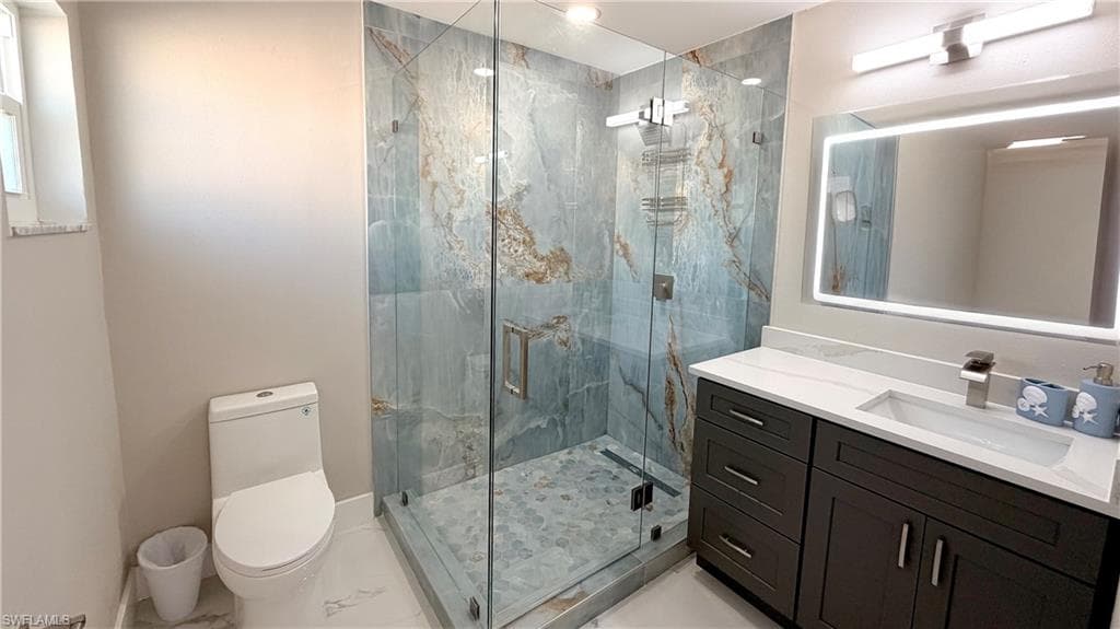 201 Randy LN, FORT MYERS BEACH FL 33931-24