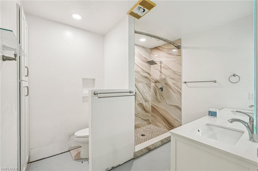 7280 Pelas CIR, NORTH FORT MYERS FL 33917-11