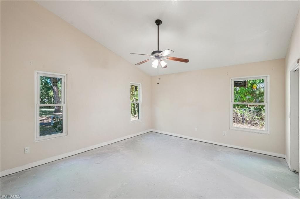 7280 Pelas CIR, NORTH FORT MYERS FL 33917-27