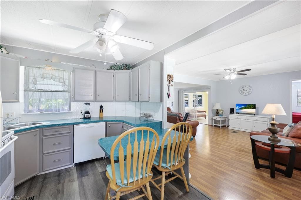 2797 Teakwood BLVD, NORTH FORT MYERS FL 33917-8