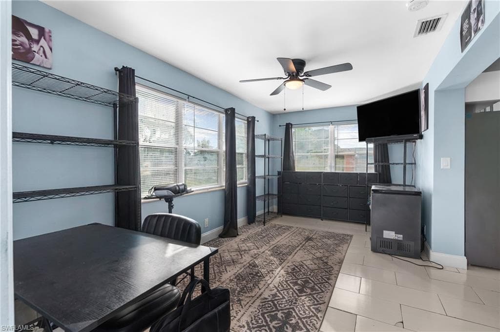 1475 7th ST, WEST PALM BEACH FL 33401-15