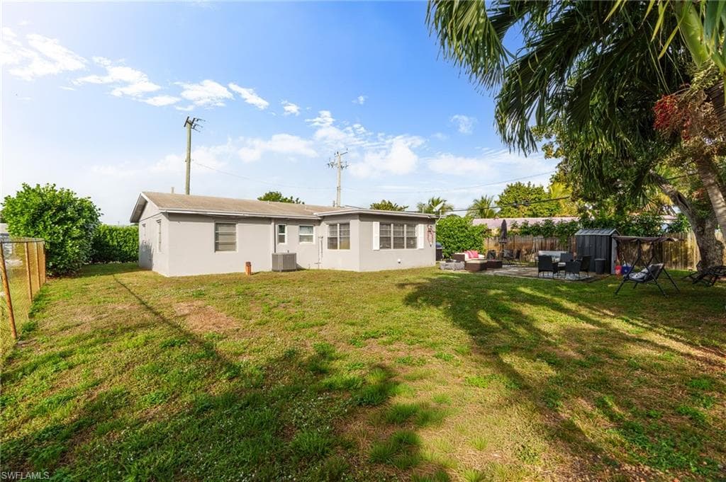 1475 7th ST, WEST PALM BEACH FL 33401-6