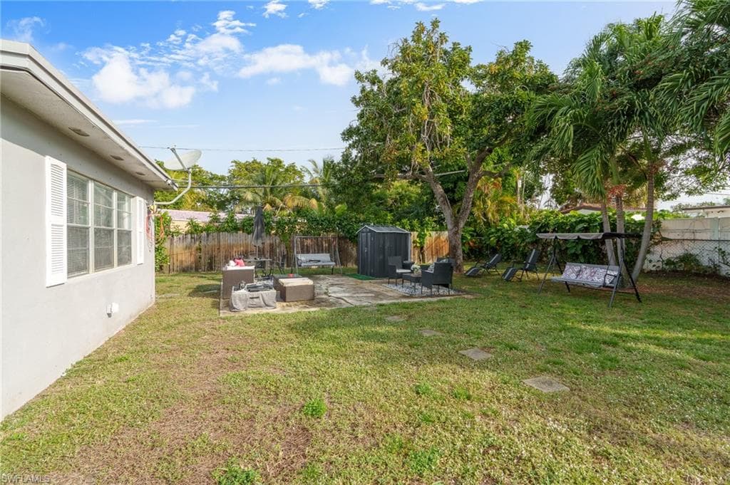 1475 7th ST, WEST PALM BEACH FL 33401-9