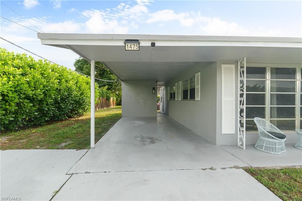 1475 7th ST, WEST PALM BEACH FL 33401-3