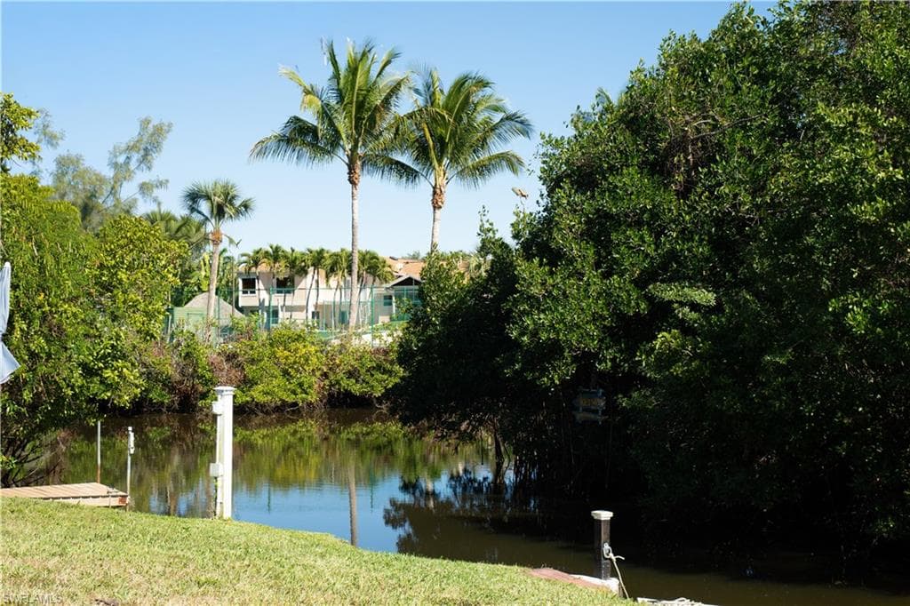 5959 Winkler RD # 307, FORT MYERS FL 33919-19