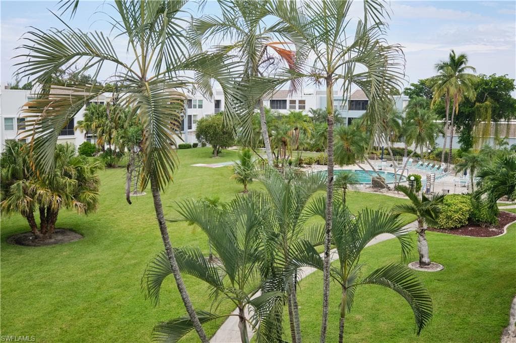 5959 Winkler RD # 307, FORT MYERS FL 33919-18