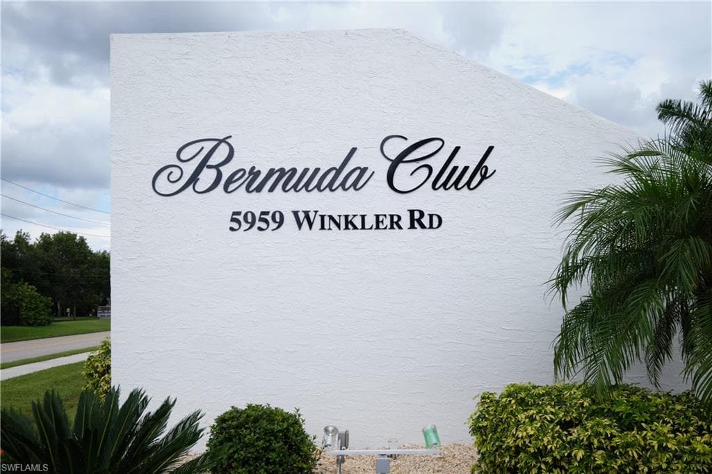 5959 Winkler RD # 307, FORT MYERS FL 33919-28