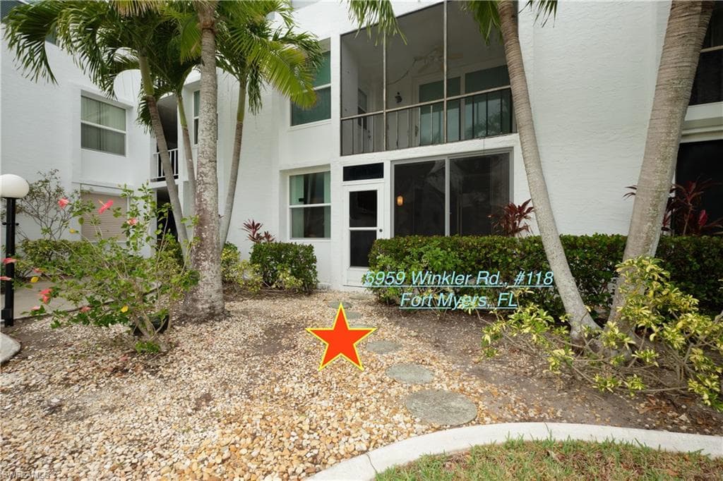 5959 Winkler RD # 118, FORT MYERS FL 33919-12