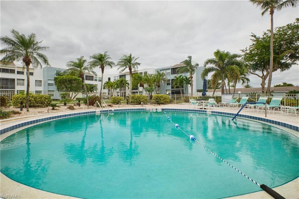 5959 Winkler RD # 118, FORT MYERS FL 33919-15