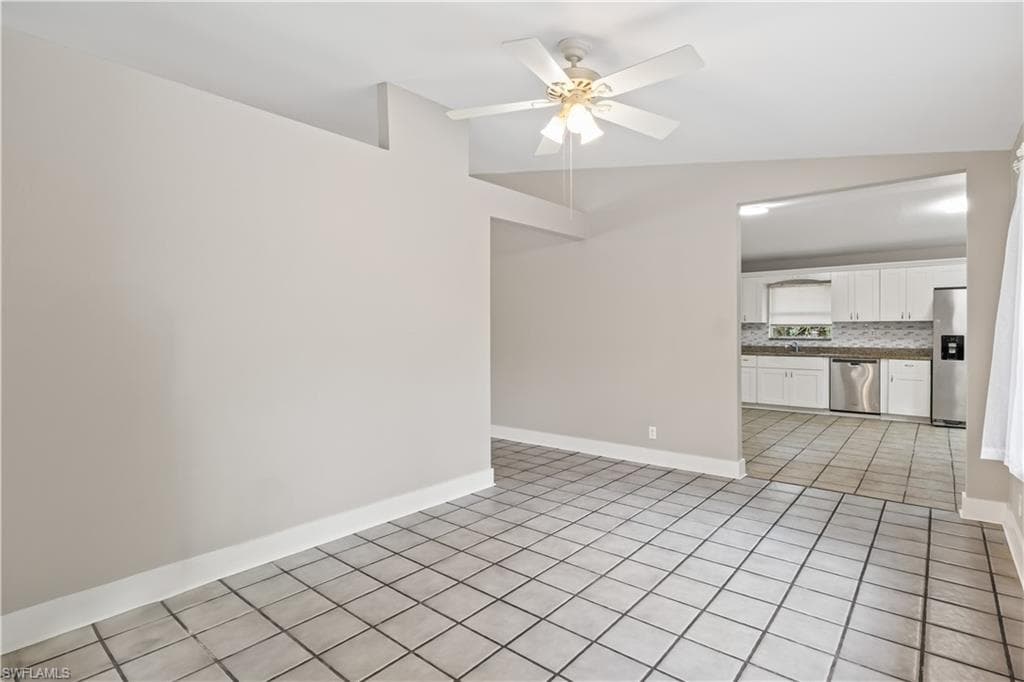 5675 Sandal LN, BOKEELIA FL 33922-15