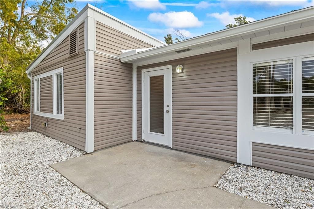 5675 Sandal LN, BOKEELIA FL 33922-31