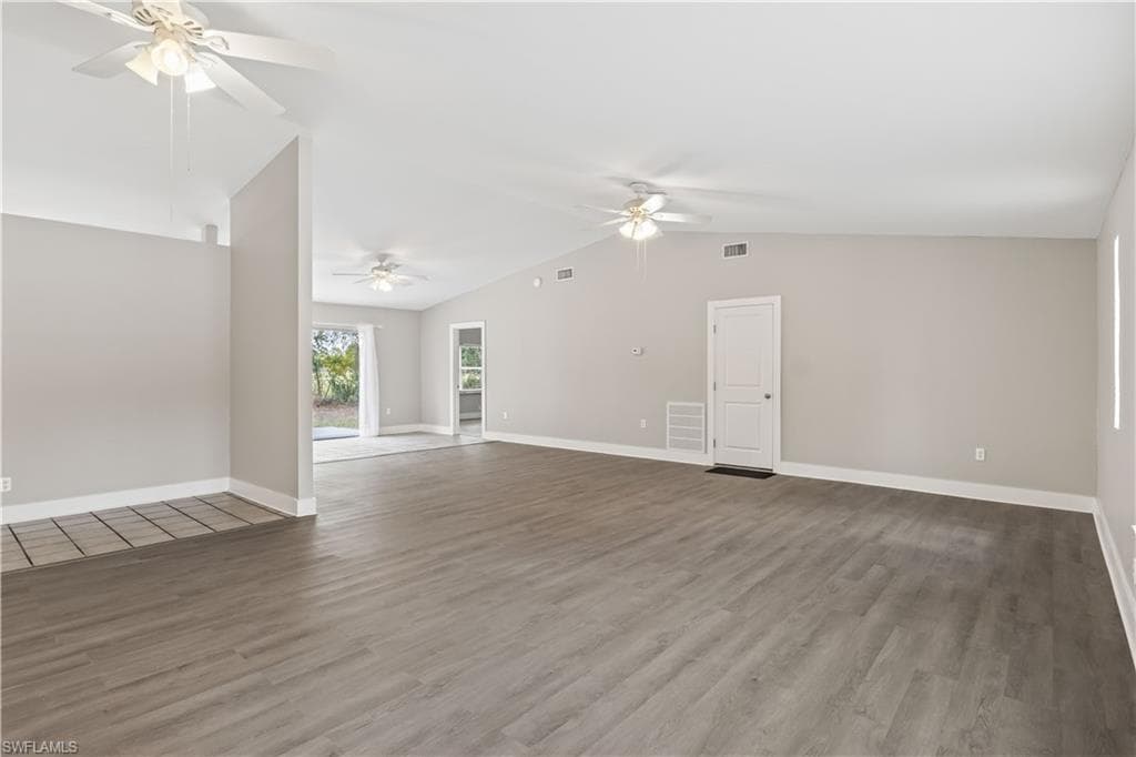 5675 Sandal LN, BOKEELIA FL 33922-9