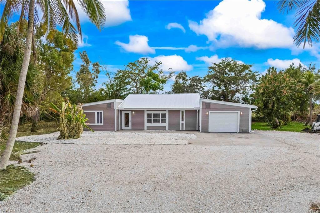 5675 Sandal LN, BOKEELIA FL 33922-30