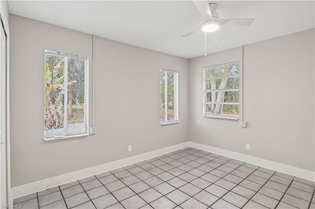 5675 Sandal LN, BOKEELIA FL 33922-28