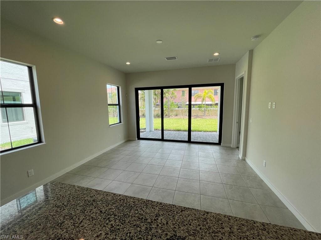 14815 Loggerhead DR, NAPLES FL 34120-6