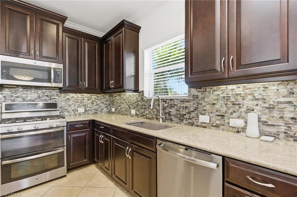 17805 Spanish Harbour CT-5