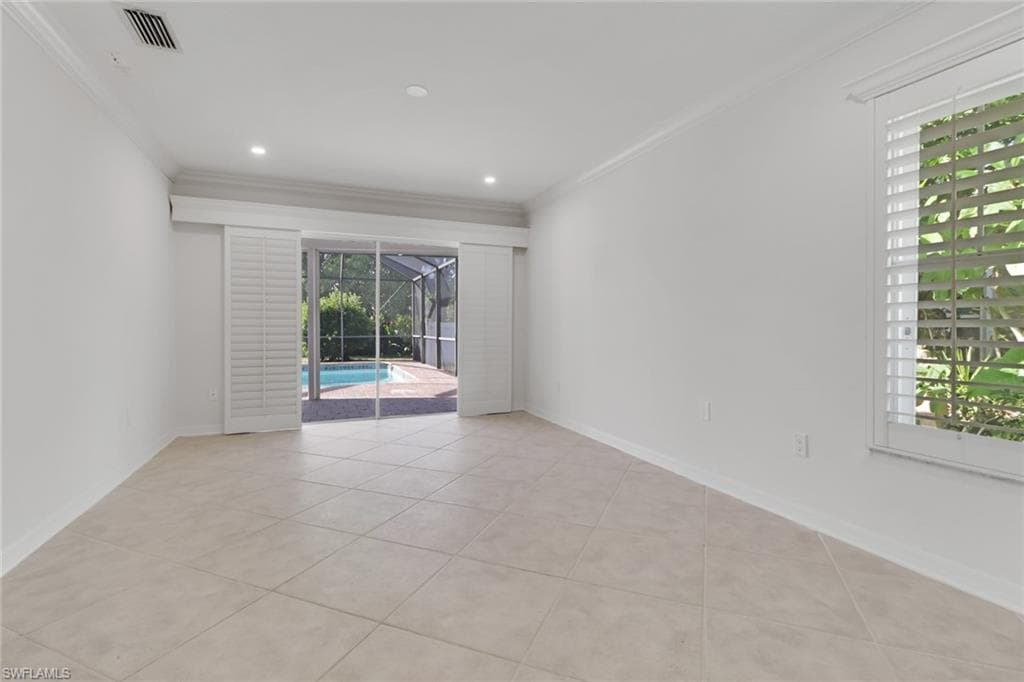 750 Southern Pines DR, NAPLES FL 34103-15