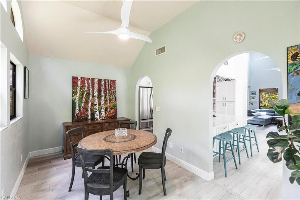 1323 Solana RD # 2, NAPLES FL 34103-13
