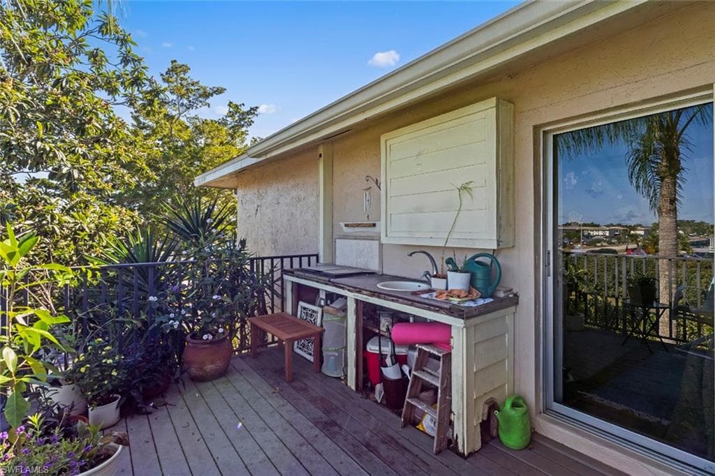 194 Palm DR # 2, NAPLES FL 34112-11