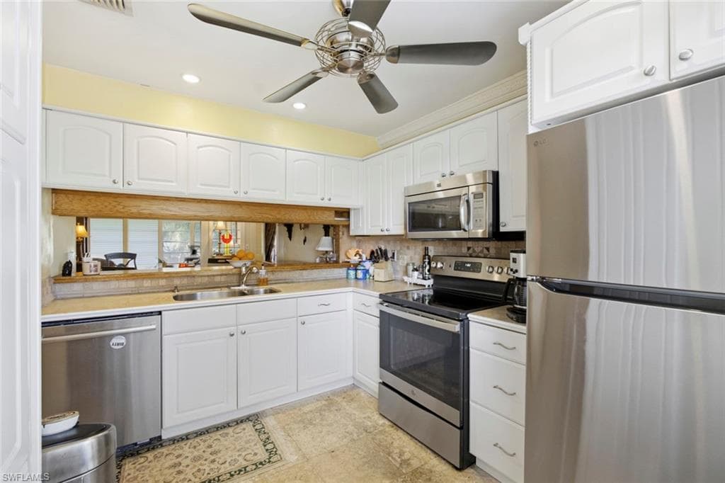 194 Palm DR # 2, NAPLES FL 34112-6