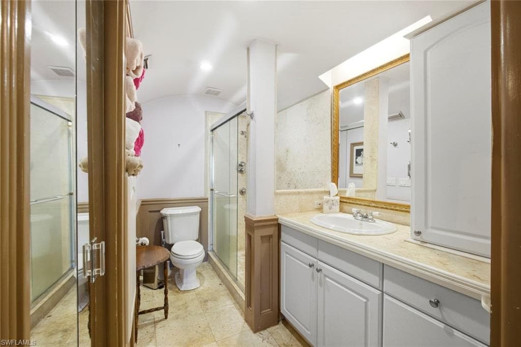 194 Palm DR # 2, NAPLES FL 34112-10
