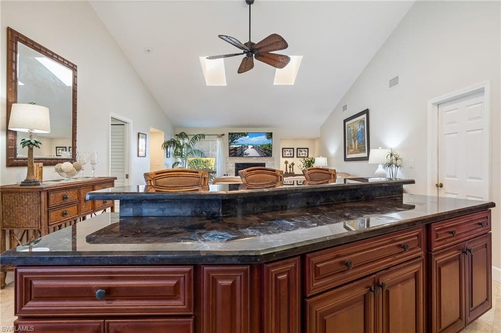 6104 Deer RUN, FORT MYERS FL 33908-16