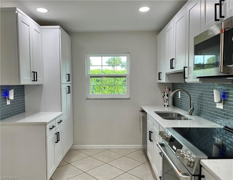 6986 Winkler RD, FORT MYERS FL 33919-8