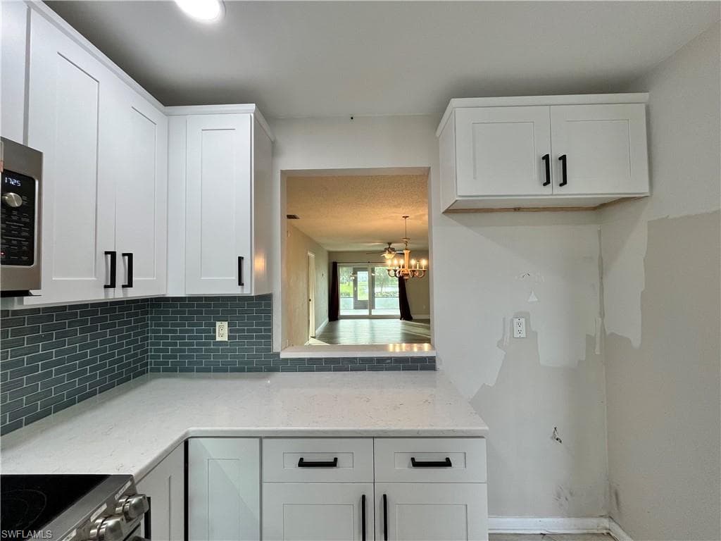 6986 Winkler RD, FORT MYERS FL 33919-9