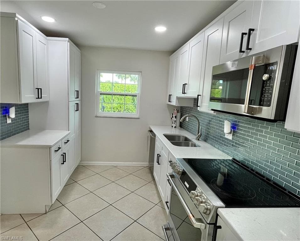 6986 Winkler RD, FORT MYERS FL 33919-10