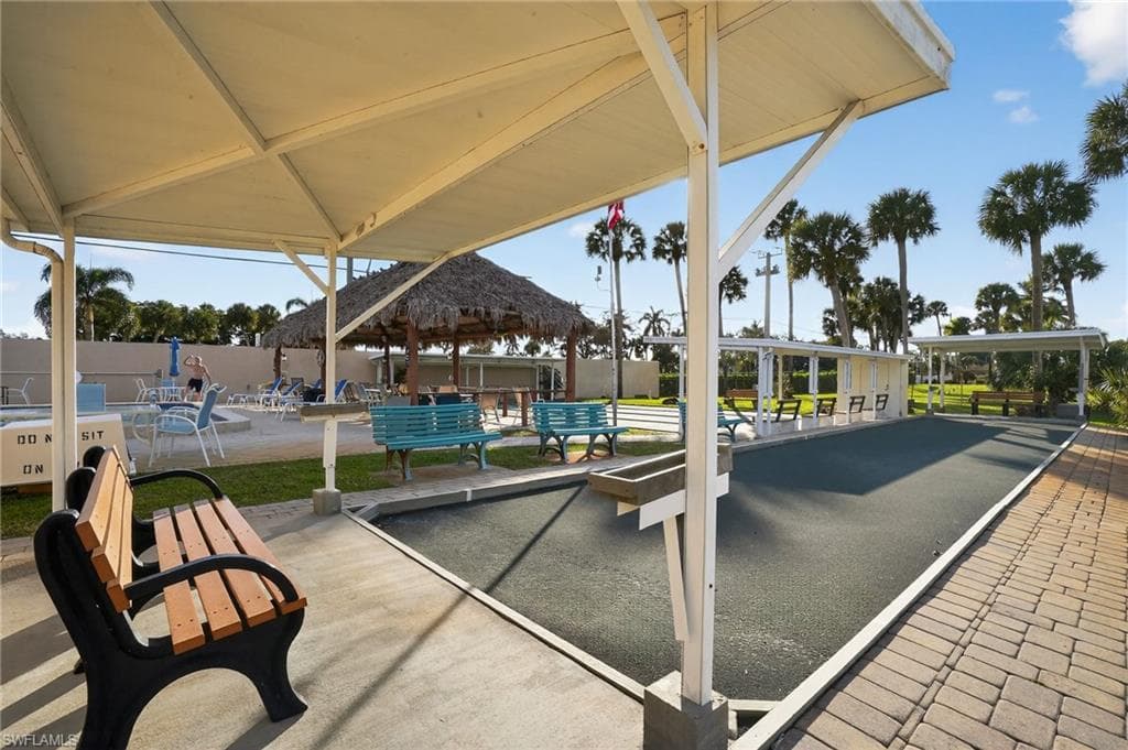 516 Menton LN, NAPLES FL 34112-31