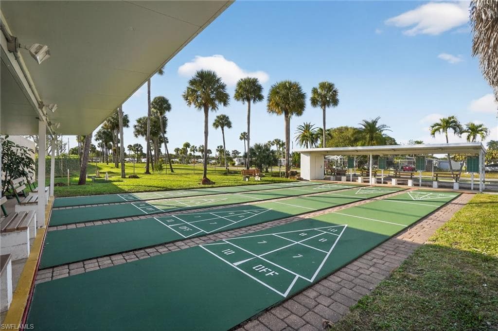 516 Menton LN, NAPLES FL 34112-30