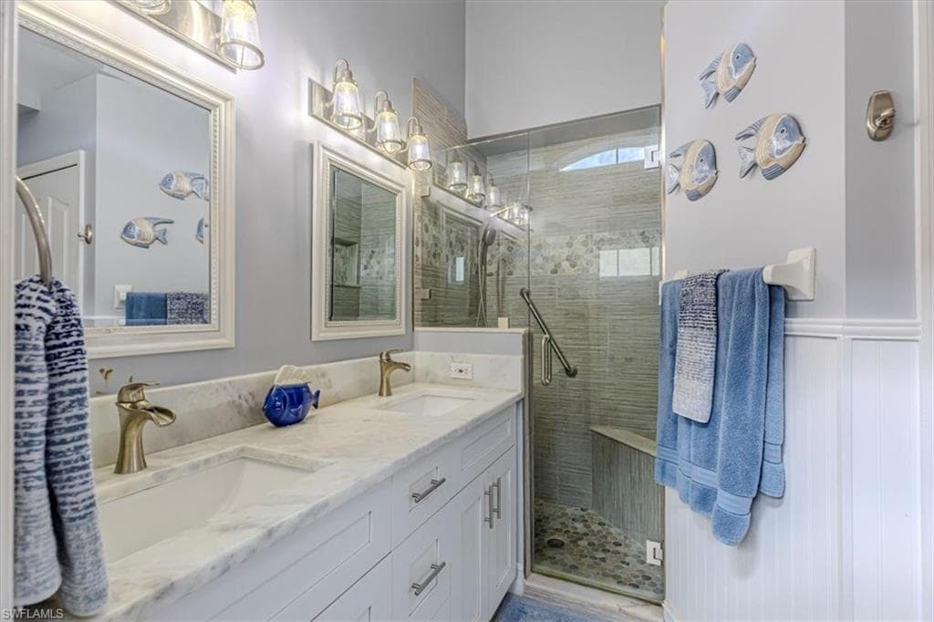 5474 Whitten DR # 12, NAPLES FL 34104-27