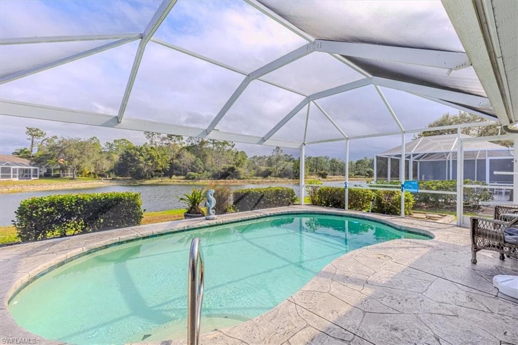 5474 Whitten DR # 12, NAPLES FL 34104-30