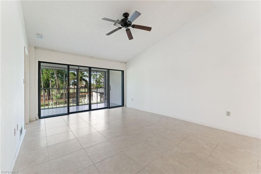 805 Augusta BLVD # 6, NAPLES FL 34113-23