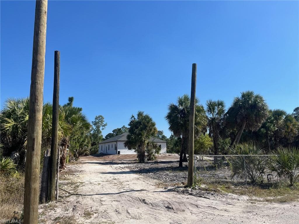 Dove Tree ST, NAPLES FL 34117-3