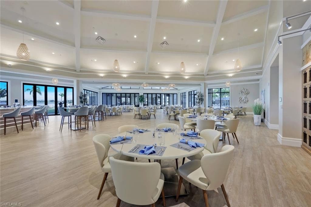 9193 Quartz LN # 102, NAPLES FL 34120-36