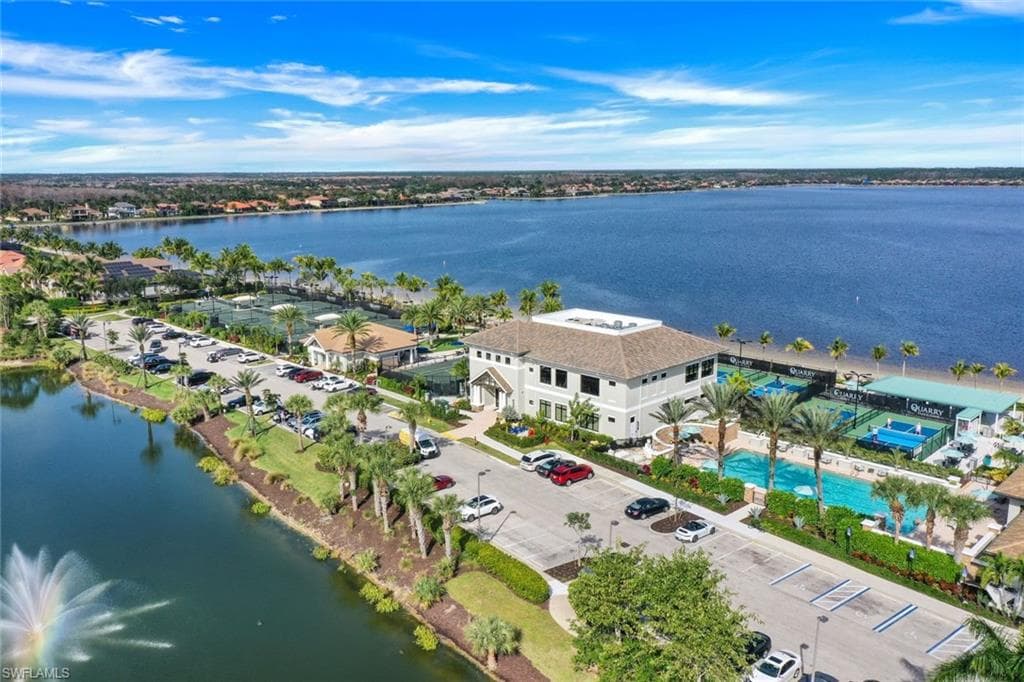 9193 Quartz LN # 102, NAPLES FL 34120-43