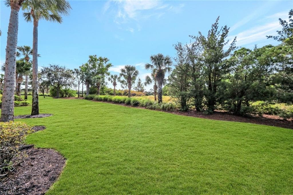 9193 Quartz LN # 102, NAPLES FL 34120-30