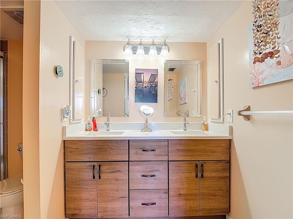 4817 SW 8th PL # 101, CAPE CORAL FL 33914-11