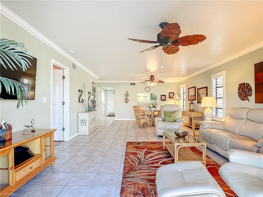 4817 SW 8th PL # 101, CAPE CORAL FL 33914-9