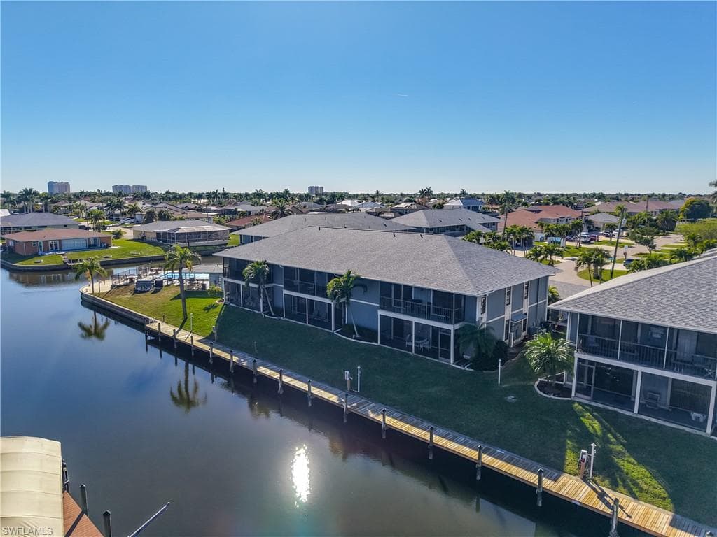 4817 SW 8th PL # 101, CAPE CORAL FL 33914-17