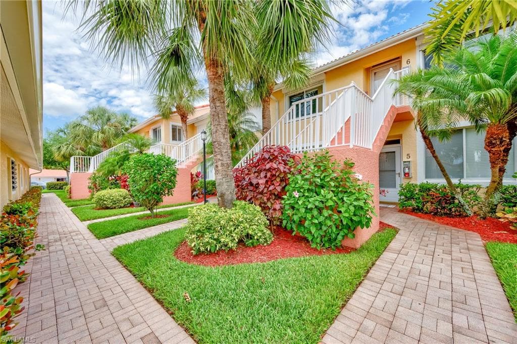 2385 Bayou LN # 7206, NAPLES FL 34112-29