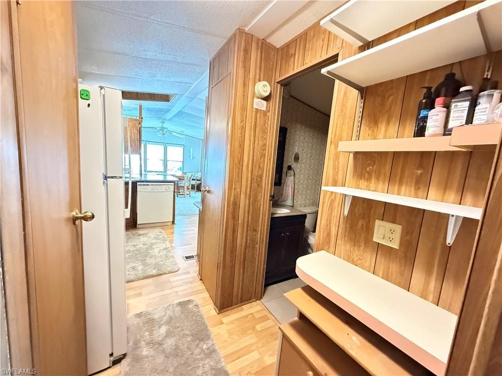 11182 Sunglow LN, FORT MYERS FL 33908-17