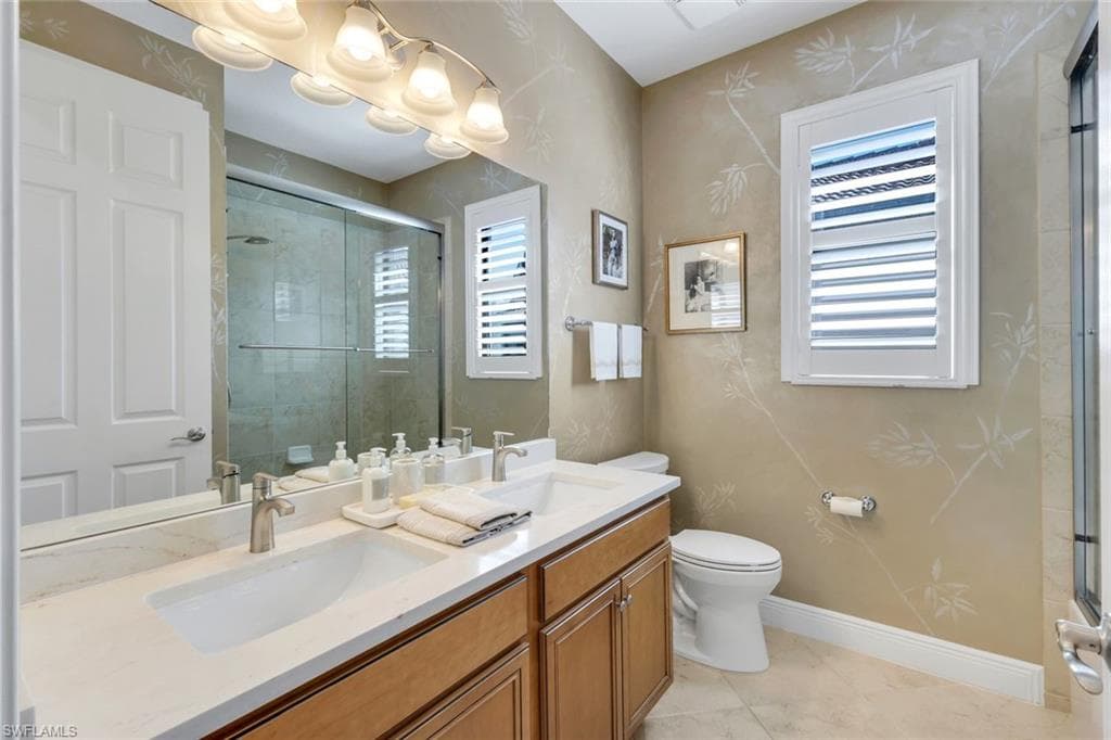 23248 Salinas WAY, BONITA SPRINGS FL 34135-26