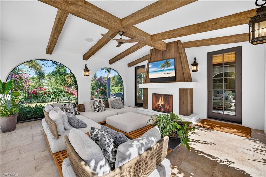 16469 Celebrita CT, NAPLES FL 34110-5