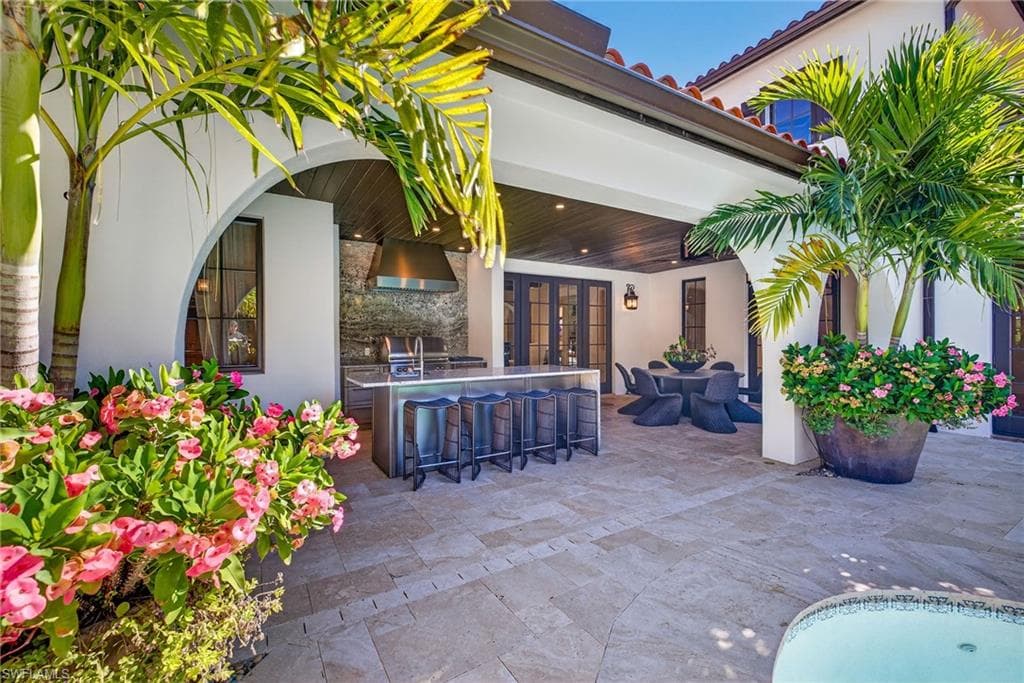 16469 Celebrita CT, NAPLES FL 34110-35