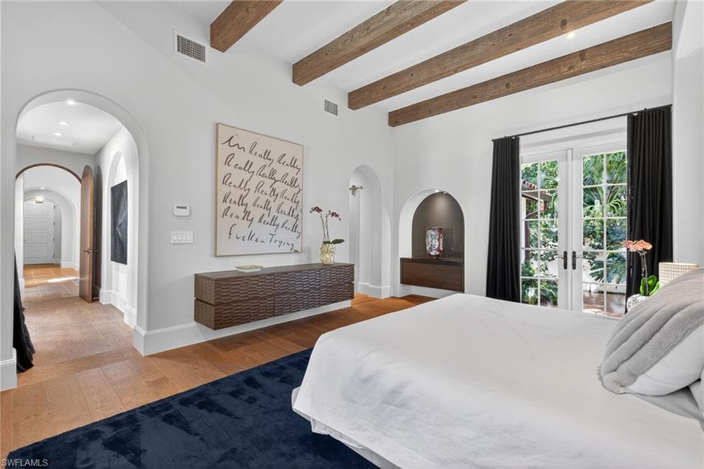 16469 Celebrita CT, NAPLES FL 34110-23