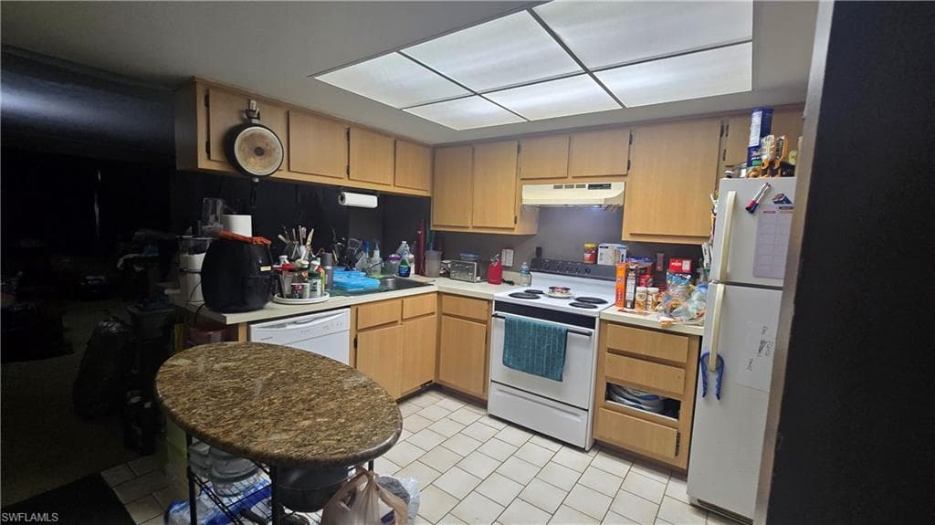 606 Gerald AVE # 112, LEHIGH ACRES FL 33936-4