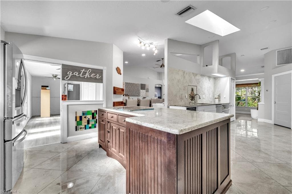 3694 Crandon RD, NORTH PORT FL 34286-15