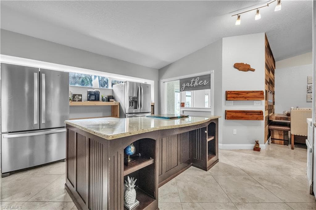 3694 Crandon RD, NORTH PORT FL 34286-14